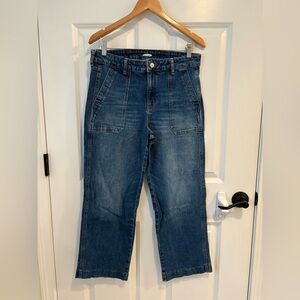 Old Navy wide leg ankle cropped jeans size 8